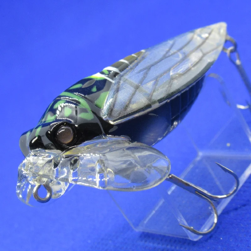 MAD CICADA [Used]